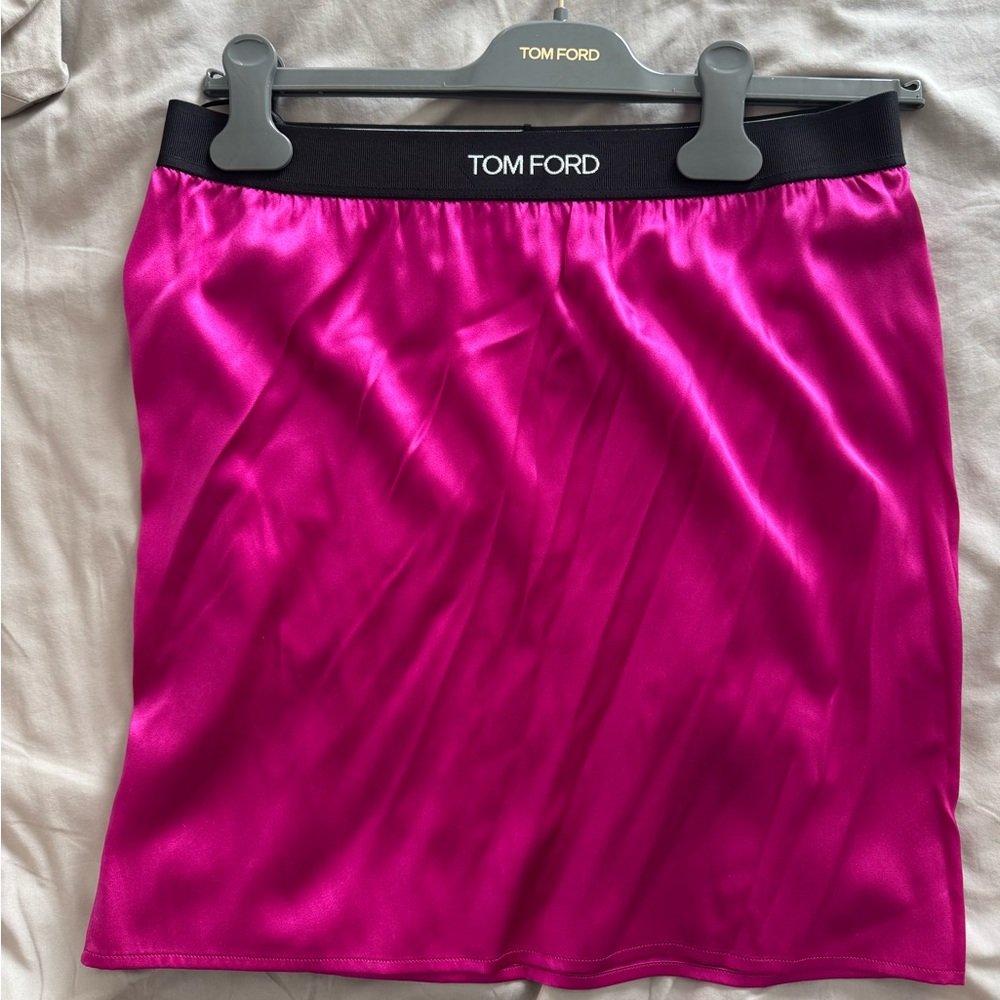 Tom Ford Women's Pink Skirt // Brand New